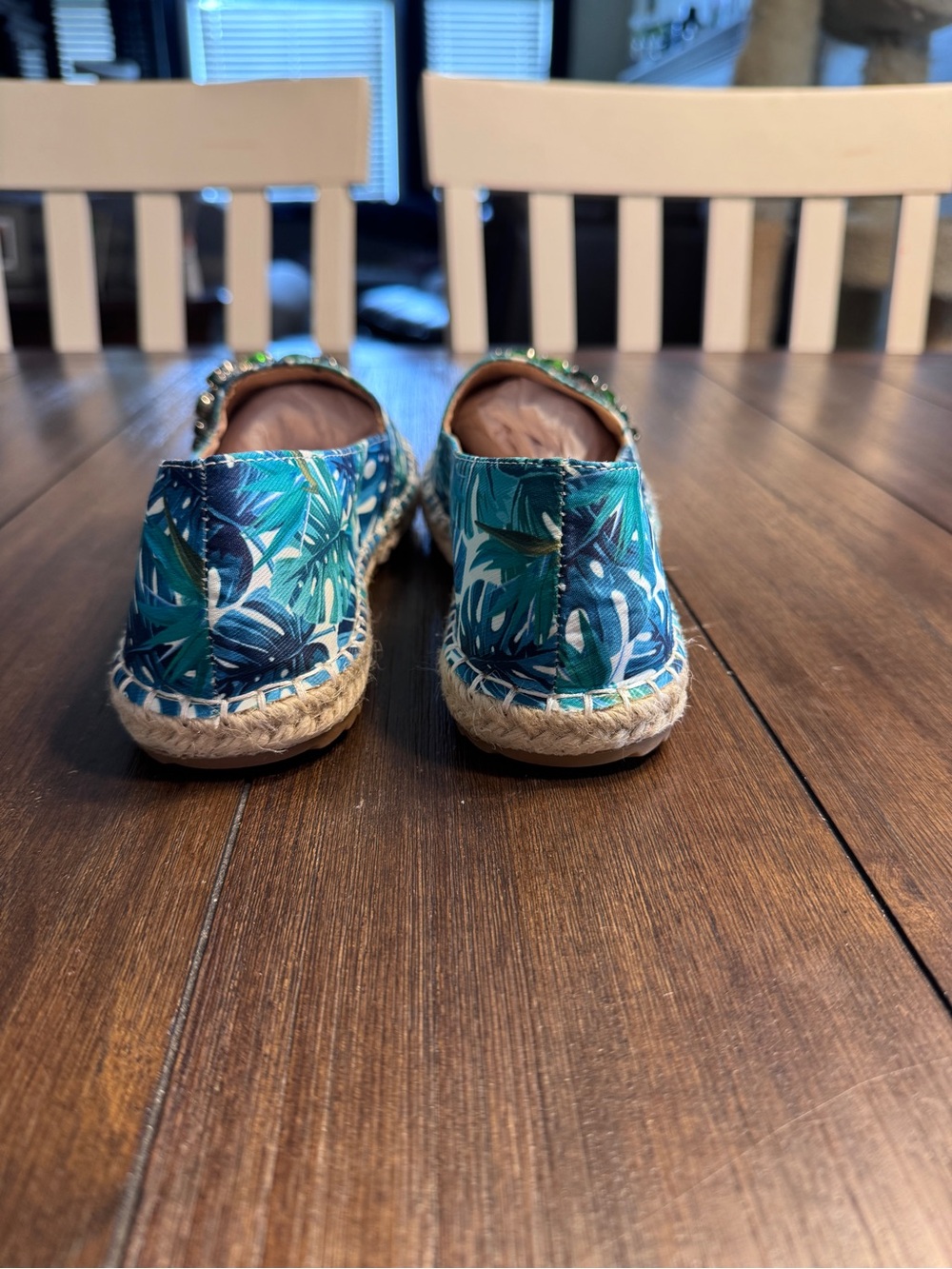 Lauren Lorraine Espadrille Flats Tropical Palm  Crystal Embellished Shoes 8 NIB - Picture 13 of 16